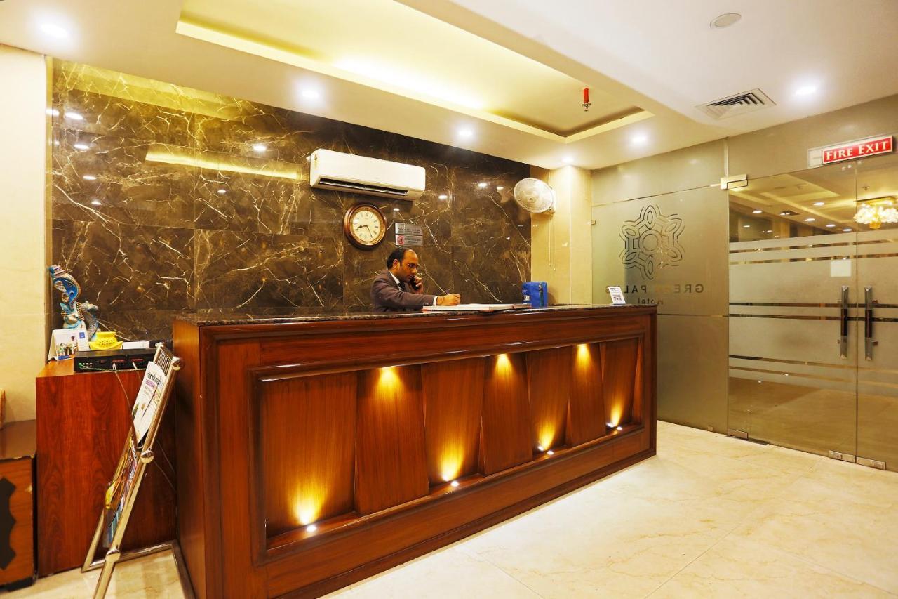 Capital O Green Palms Near Jhilmil Metro Station Hotel New Delhi Ngoại thất bức ảnh