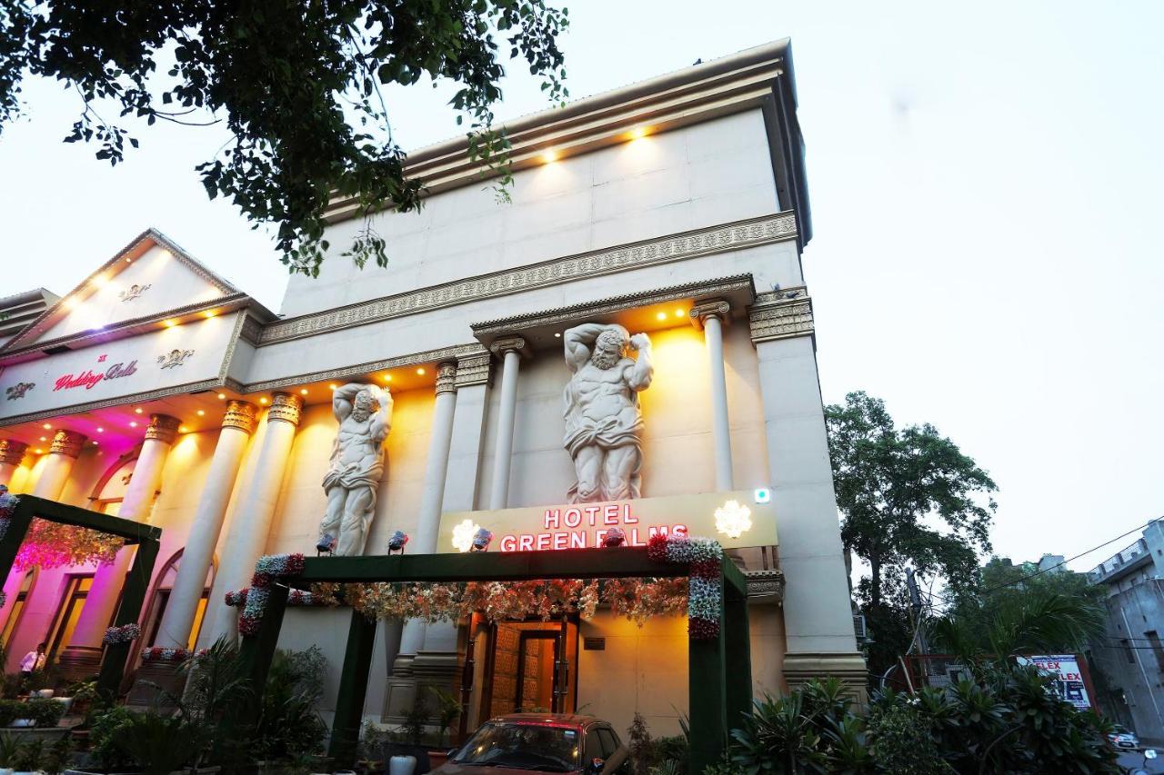 Capital O Green Palms Near Jhilmil Metro Station Hotel New Delhi Ngoại thất bức ảnh