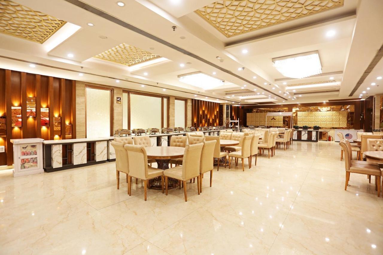 Capital O Green Palms Near Jhilmil Metro Station Hotel New Delhi Ngoại thất bức ảnh