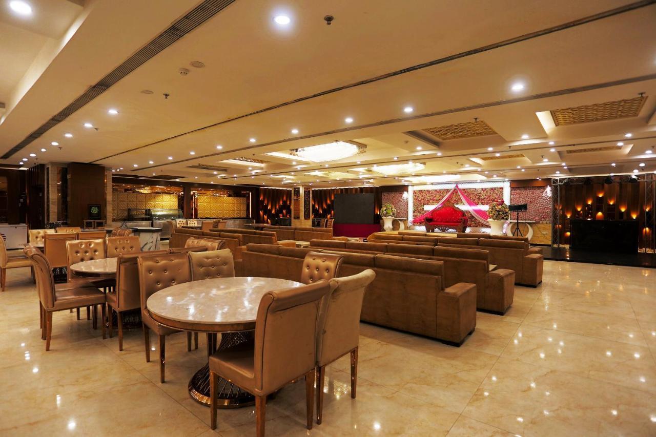Capital O Green Palms Near Jhilmil Metro Station Hotel New Delhi Ngoại thất bức ảnh
