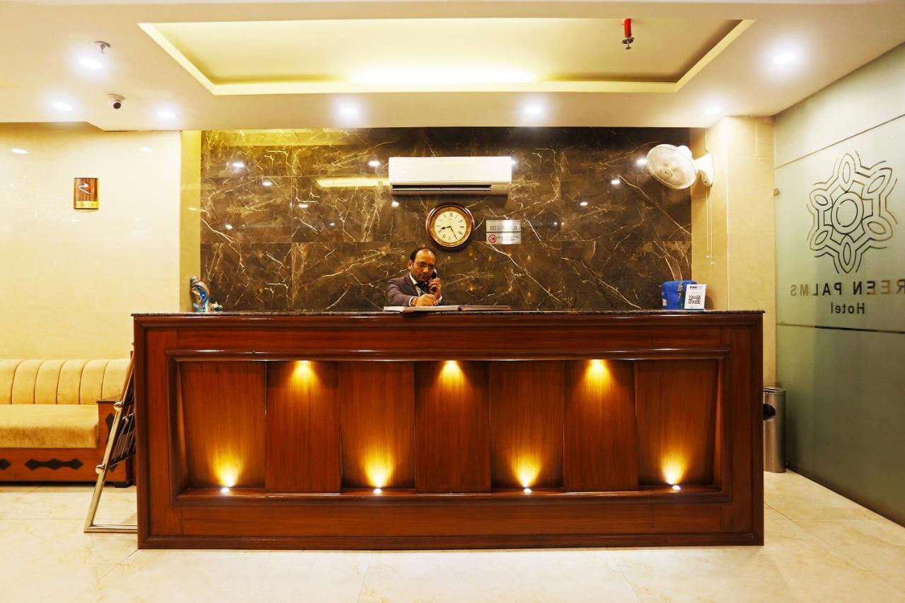 Capital O Green Palms Near Jhilmil Metro Station Hotel New Delhi Ngoại thất bức ảnh