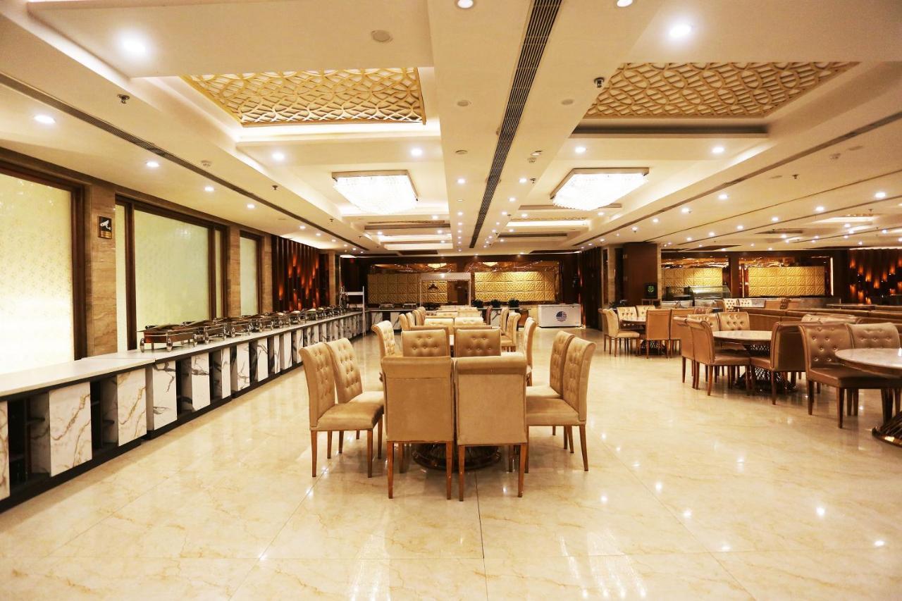 Capital O Green Palms Near Jhilmil Metro Station Hotel New Delhi Ngoại thất bức ảnh